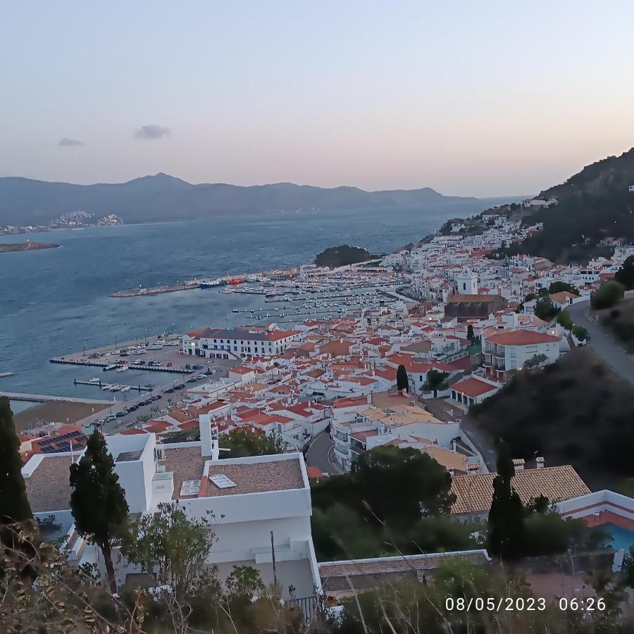 La Yeye Lägenhet El Port De La Selva Exteriör bild